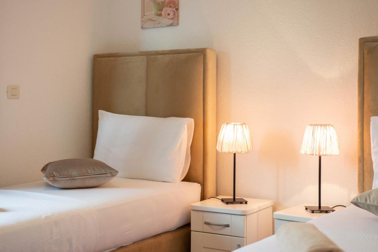Luxury Villa Ivana 산책길 외부 사진